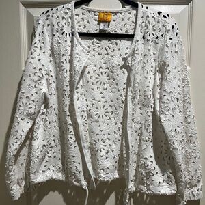 Ruby Rd. women's white floral crochet zip-up